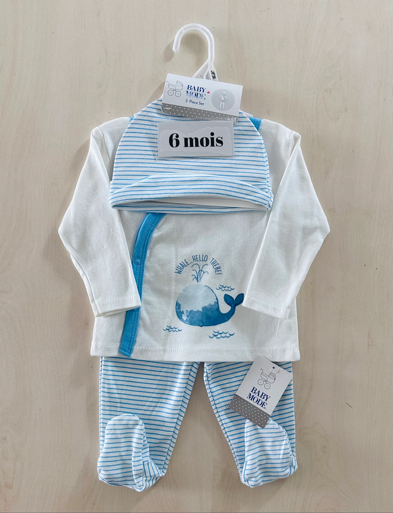 Ensemble bébé garçon - neuf - taille 6 mois
